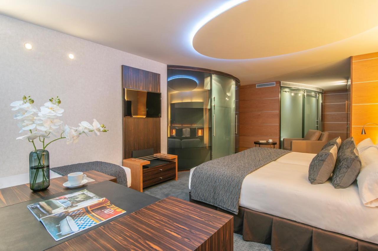 Starc By Pierre & Premium Hotel Andorra la Vieja